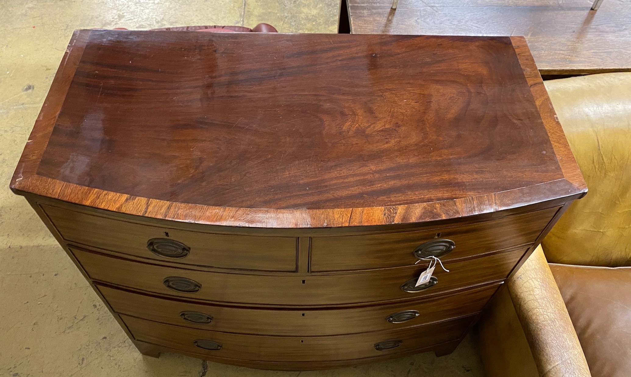 A Regency mahogany bowfront chest, width 107cm, depth 53cm, height 98cm